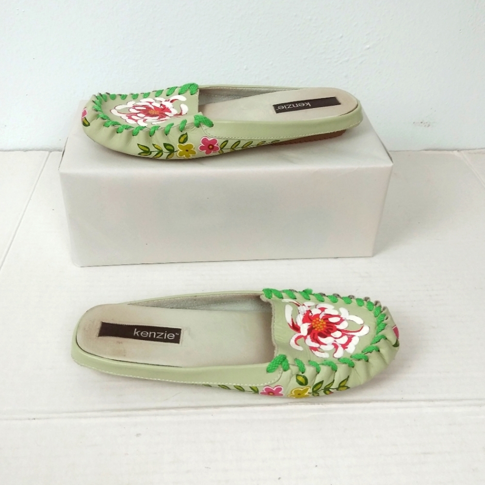 Kenzie 6M Floral Hand Painted Mules - Green and Pink Artsy Chipstitch